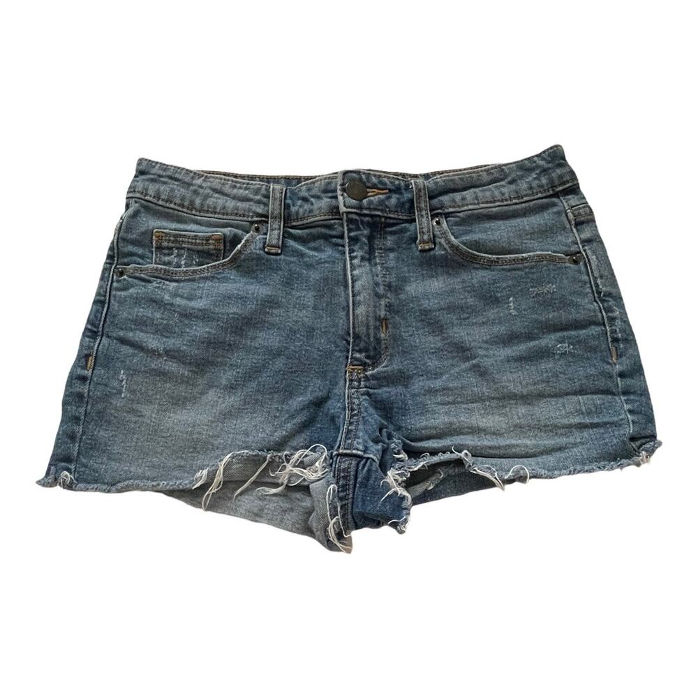 Universal Thread Womens Denim Shorts Size 4 High Rise Shortie Cut off Distressed